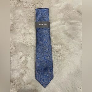 Michael Kors silk blend NWT tie